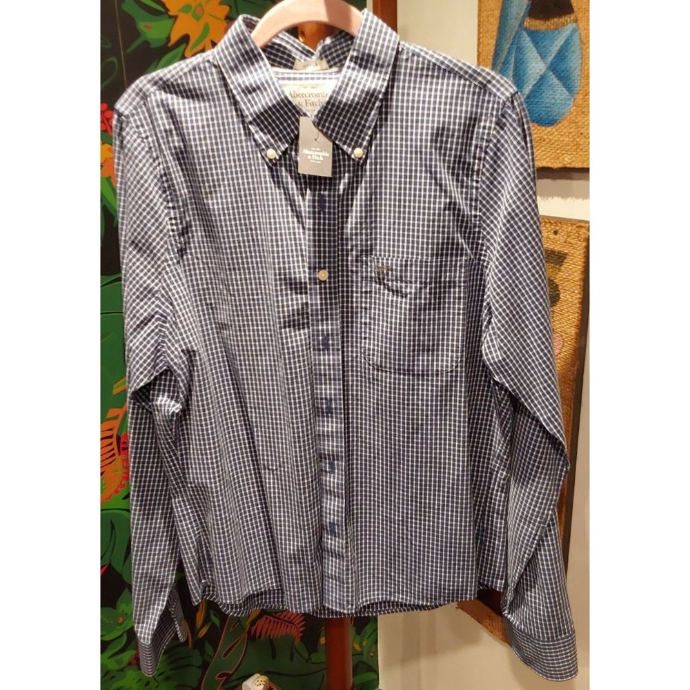 NEW Abercrombie and Fitch Men's Blue, White Plaid Long Sleeve Muscle Shirt. XL